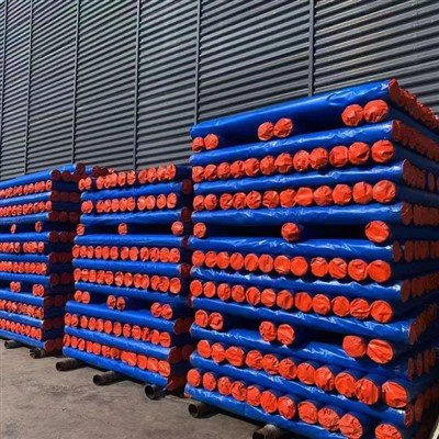 How do I sew a tarpaulin roll?